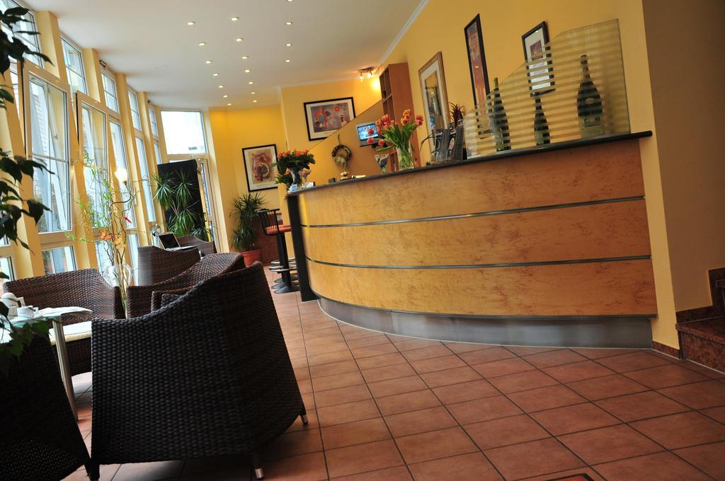 Hotel Mado Cologne Exterior photo
